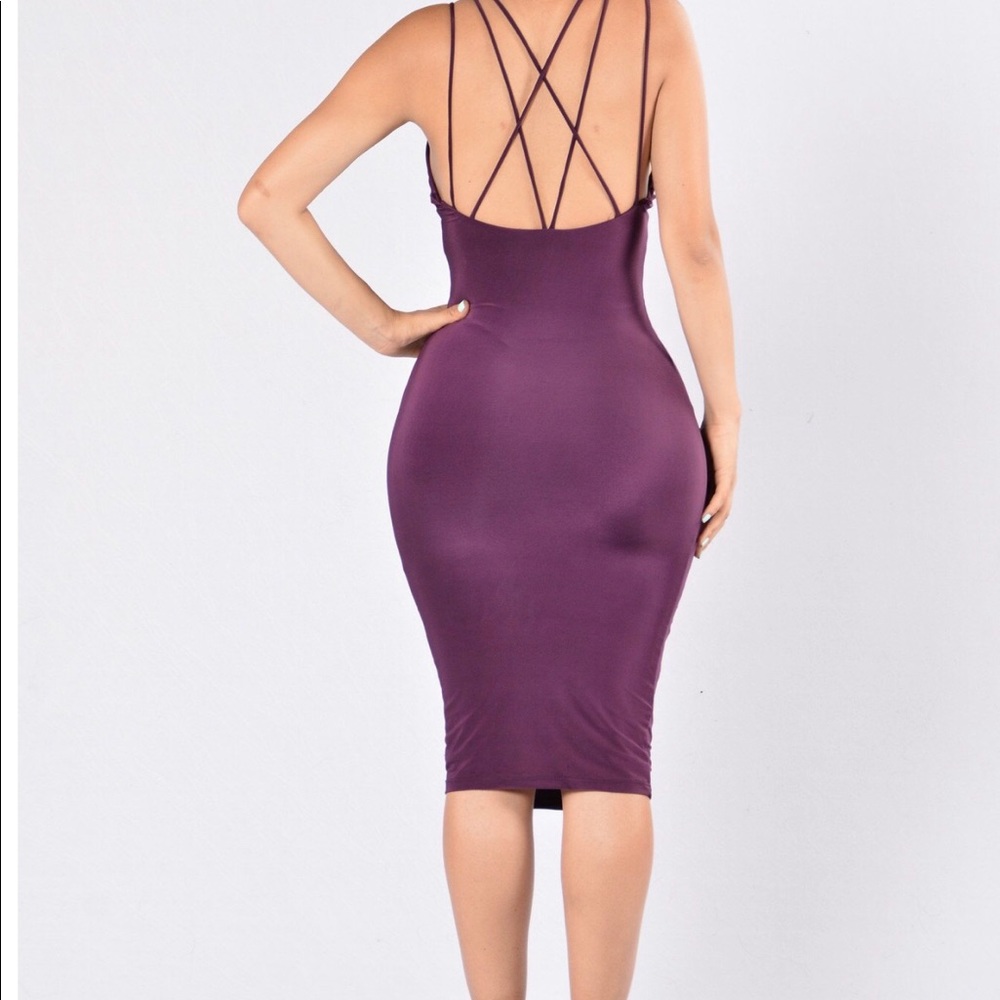 Dress - Picture 3 of 3